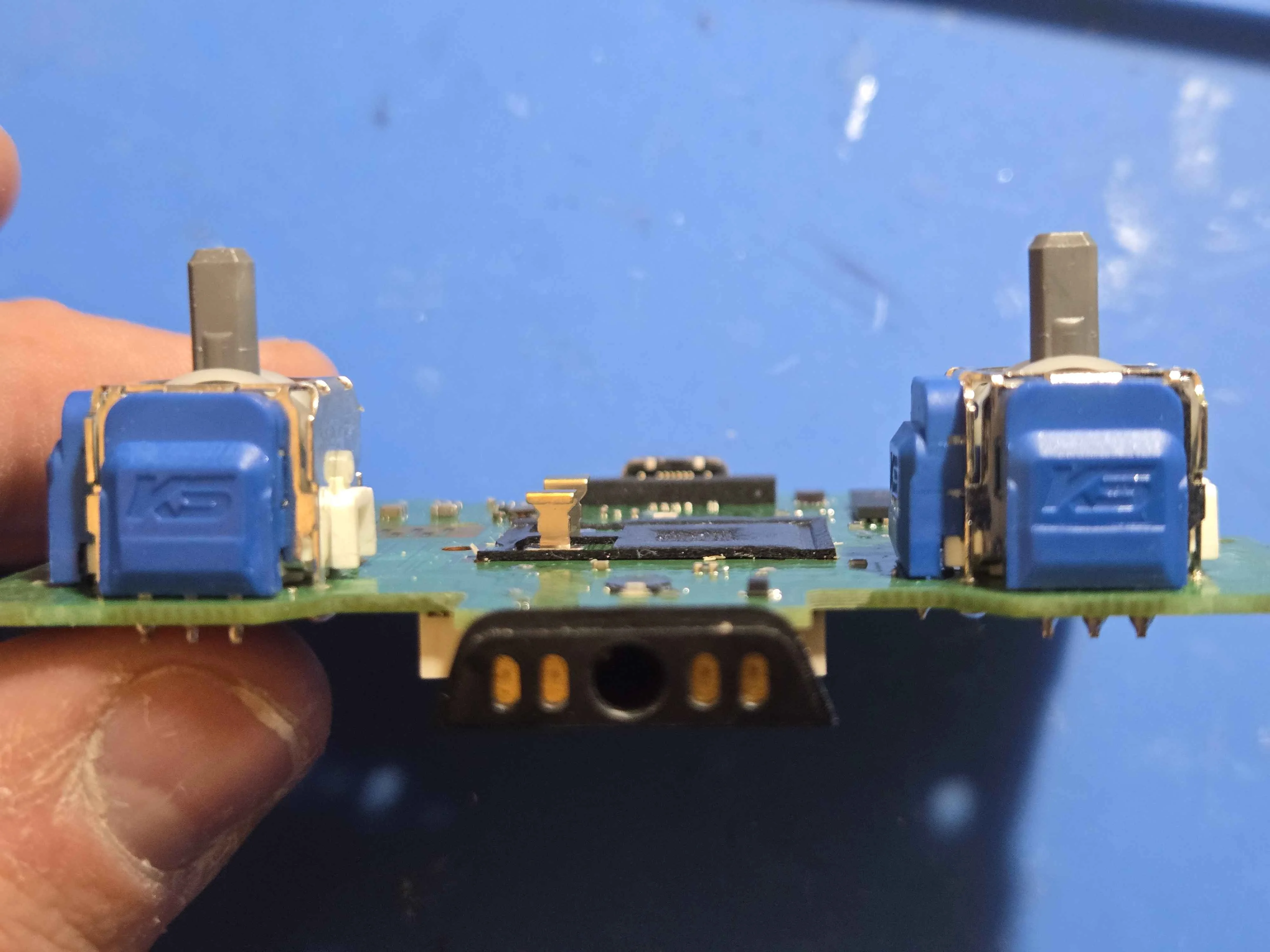 PS5 Controller - TMR Stick Upgrade / Drift Fix – photo 1