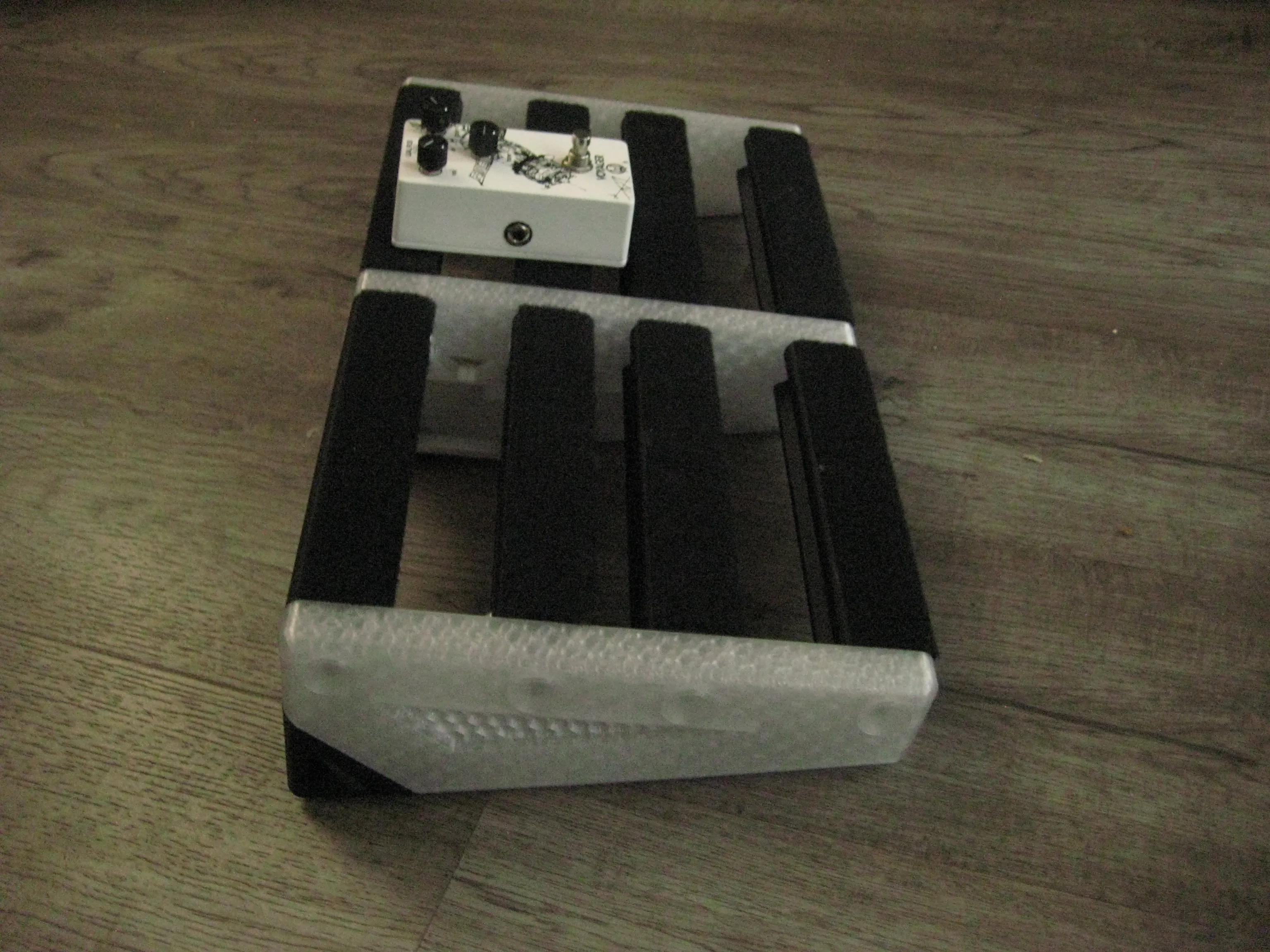 Crystal Pedal Board - Print + Assembly – photo 3
